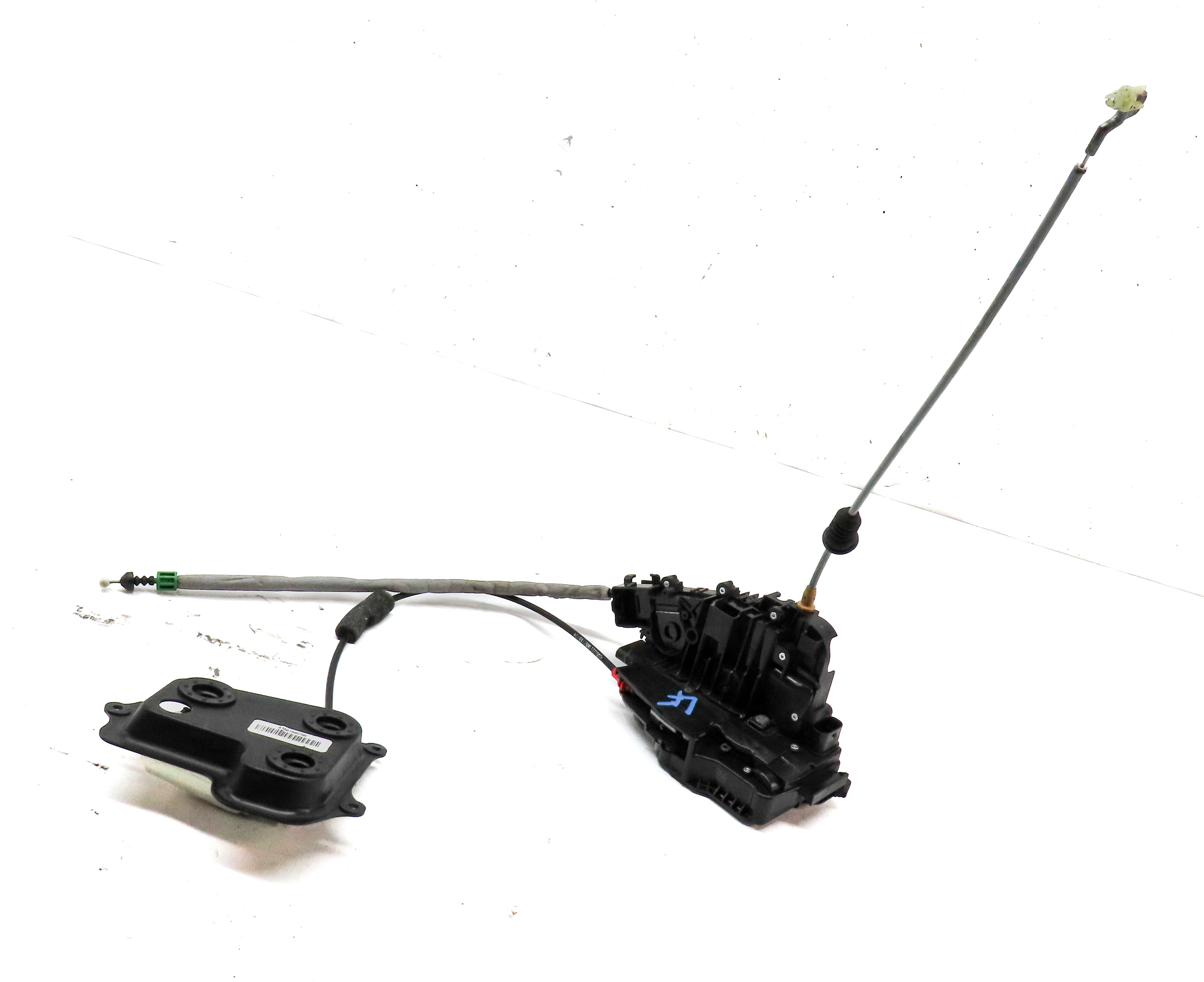 13-20 MERCEDES GL GLE GLS S - FRONT LEFT DRIVER DOOR LATCH w/ SOFT CLOSE MOTOR — exact item pictured